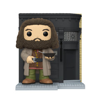 Harry Potter Hagrid with The Leaky Cauldron Diagon Alley Diorama Deluxe Funko Pop! Vinyl